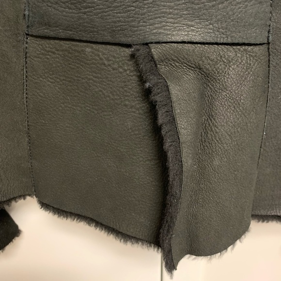 Coat - Picture 13 of 13